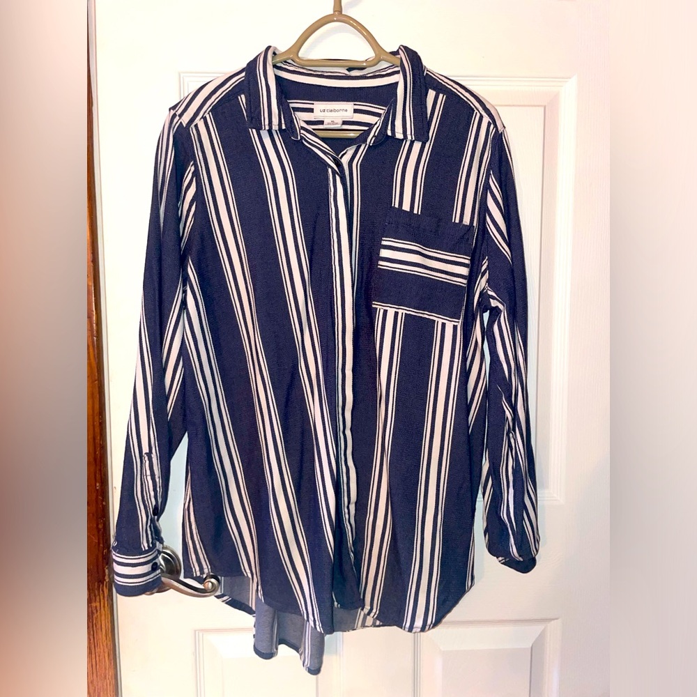 Liz Claiborne Blue and White Striped Button Down Top XL